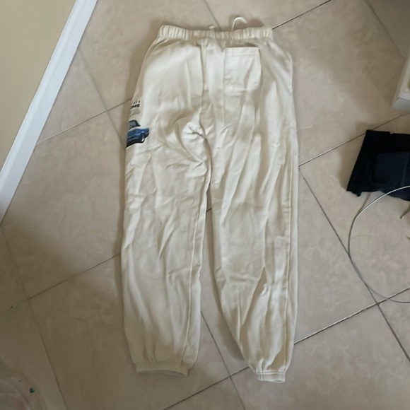 coney island picnic cream sweatpants | made with organic cotton lightly worn - Picture 3 of 5